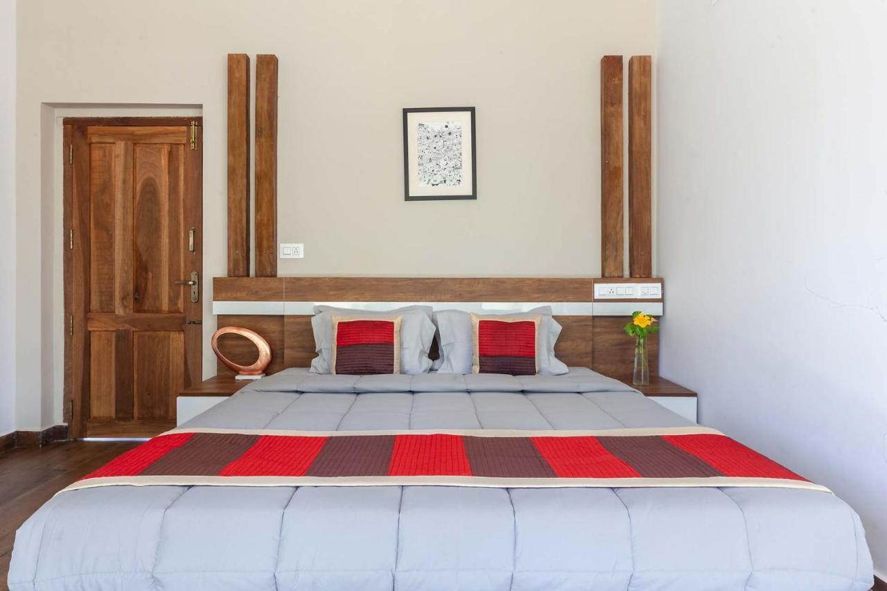 Coffee & Mist Luxury Villa- Comp Breakfast, Pool, Lounge, And Coffee Estate By Stayvista Madikeri Exterior photo